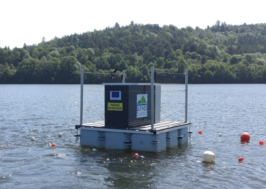 Radeau instrumenté du lac d'Aydat